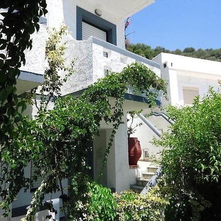 Fevro Hotel Agia Galini Extérieur photo