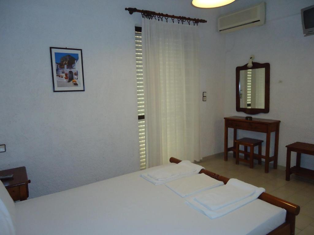 Fevro Hotel Agia Galini Extérieur photo